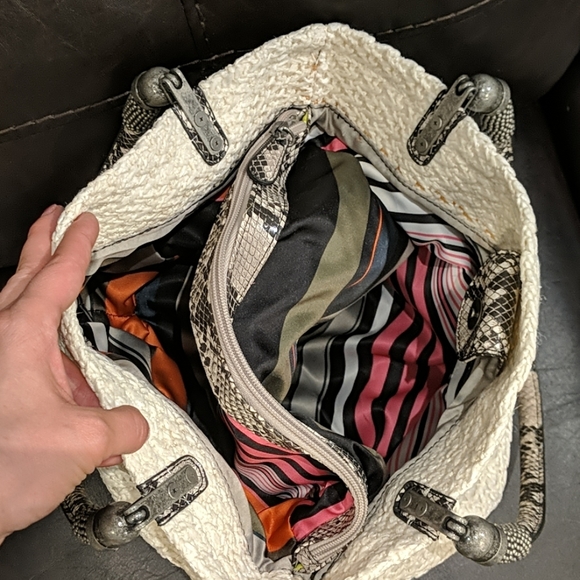 Jessica Simpson purse - Picture 2 of 5